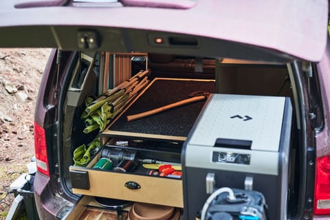 L&P Camper Pilot Drivable vehicle in Vancouver