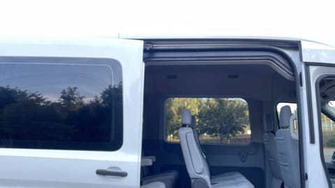 Best price 15 seats Van rental Georgia delivery Unlimited miles. Touring ba Drivable vehicle in Locust Grove
