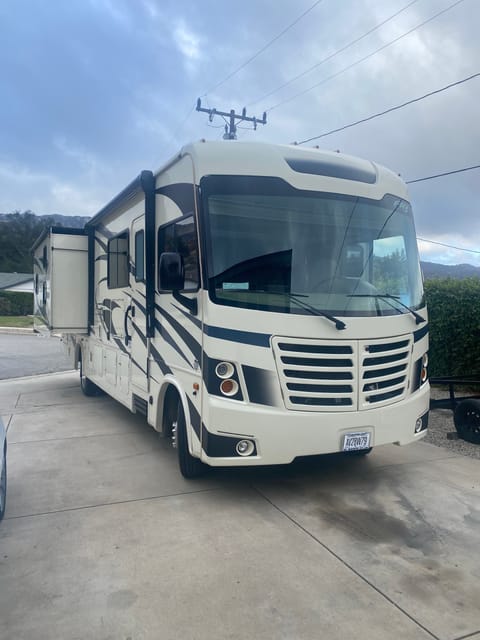 2020 FR3 FR3 Motorhome Véhicule routier in Simi Valley