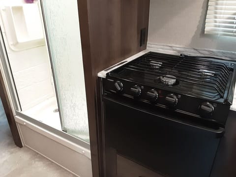 2018 Forest River Coachmen Freelander Drivable vehicle in Jefferson County