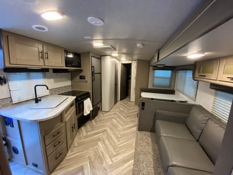 2020 Cruiser RV Shadow Cruiser Towable trailer in West Jordan