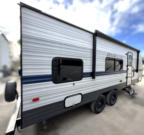 2021 Gulf Stream Amerilite 248BH Towable trailer in Kettering
