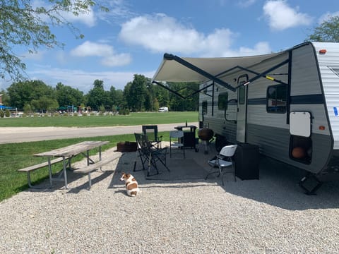 2021 Gulf Stream Conquest SE Towable trailer in Dublin