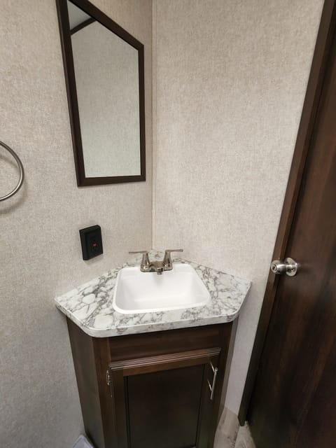 Restroom sink/mirror