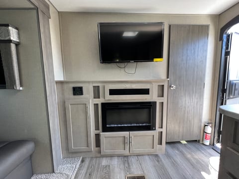 Coachmen Catalina 293 Towable trailer in Oxnard