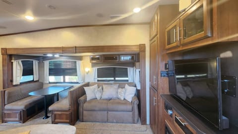 2018 Jayco Eagle HT Tráiler remolcable in Stockton