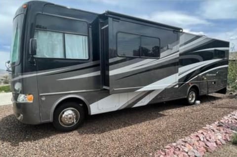 2012 Thor Hurricane Drivable vehicle in Clarkdale