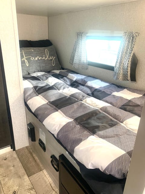 2022 KZ 21- Rate includes Delivery & Fees* Towable trailer in New Braunfels