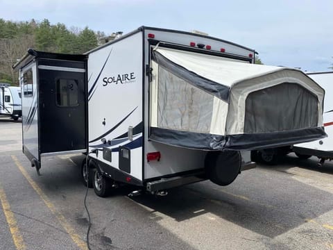 2015 Palomino Solaire 197X Towable trailer in Manchester