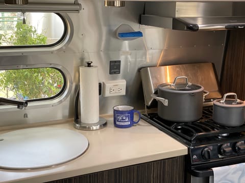 2014 Airstream International, fully loaded with everything and ready to go! Towable trailer in Balboa Peninsula