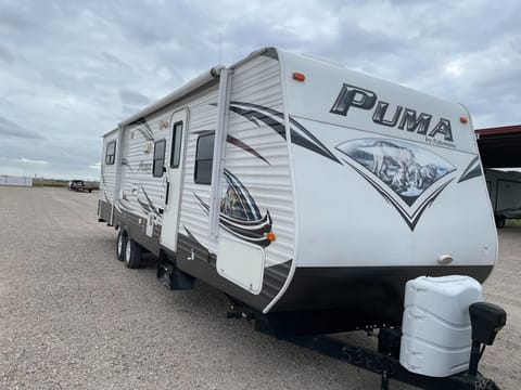 2015 Palomino Puma Towable trailer in Katy