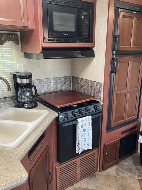 2015 Palomino Puma Towable trailer in Katy