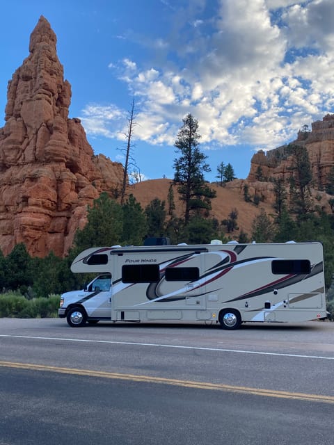 Maxine “take the scenic route“ Drivable vehicle in San Antonio