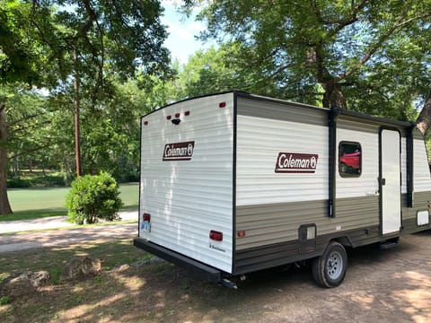 A Team Camper! 2023 Coleman Lantern LT 17B Towable trailer in San Antonio
