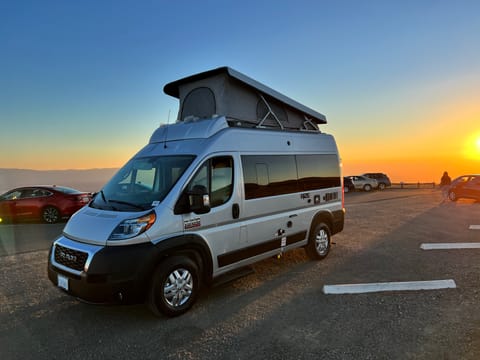 SUPER EASY to Maneuver 2022 Sleep 4 people w/ Loft Drivable vehicle in Fremont