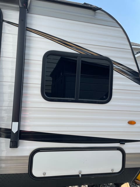 We the Peoples 2019 Jayco Jay Flight SLX Baja Edition Towable trailer in Nampa