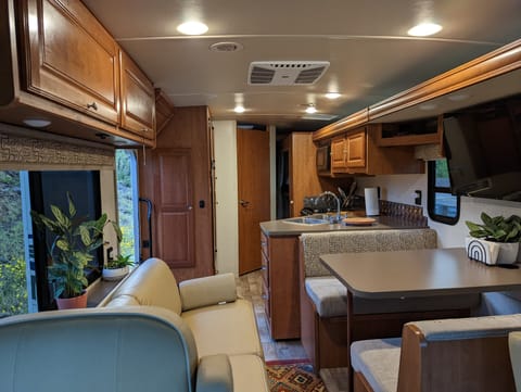 2018 Winnebago Vista Véhicule routier in Chama