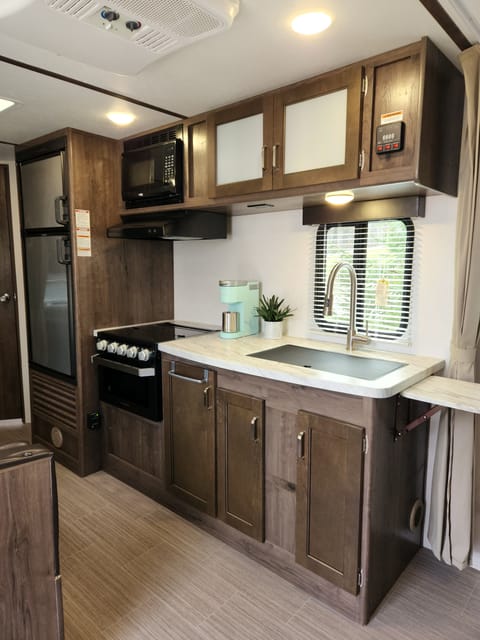 2019 Keystone RV Passport Ultra Lite Towable trailer in Niles Charter Township