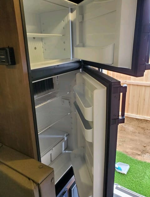 2022 Sunset Park RV Sun Lite Towable trailer in Riverside