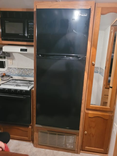 2002 Keystone RV Springdale Towable trailer in Bristol