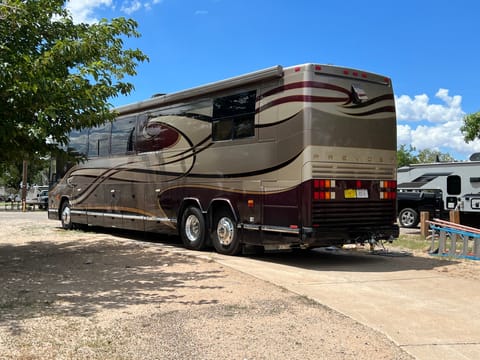 2001 Prevost Vision Coach 45 Drivable vehicle in Claremont