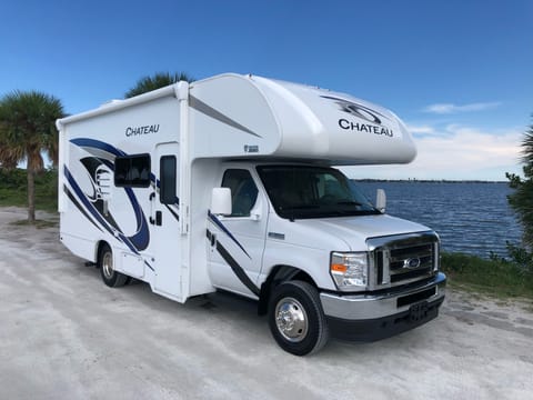 2023 Thor Motor Coach Chateau NEW Serenity Now Drivable vehicle in Jupiter