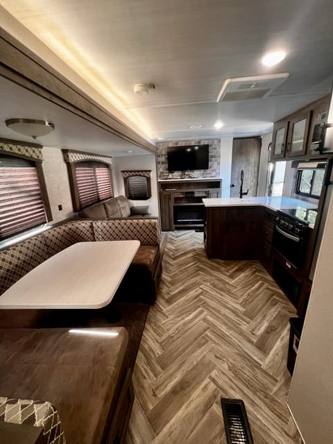 2020 Forest River Evo Towable trailer in Buckeye