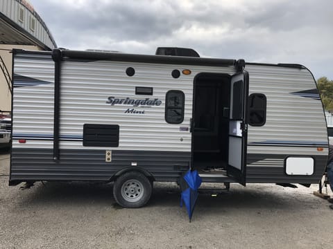 Keystone Summerland Beaumont Towable trailer in Bowmanville