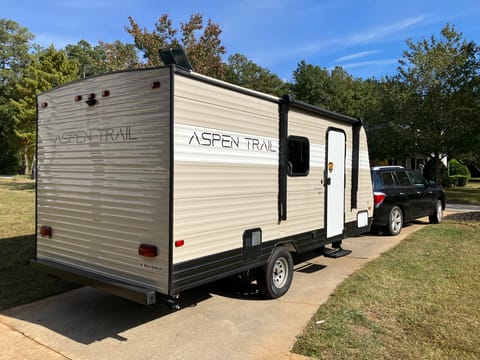 2022 Dutchman Aspen Trail w/ bunk beds Towable trailer in Pickens County