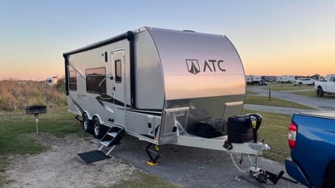 2022 ATC Game Changer 2419 -Toy Hauler Remorque tractable in Fletcher