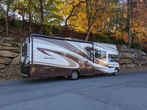 2013 Forest River Sunseeker Drivable vehicle in Bristol