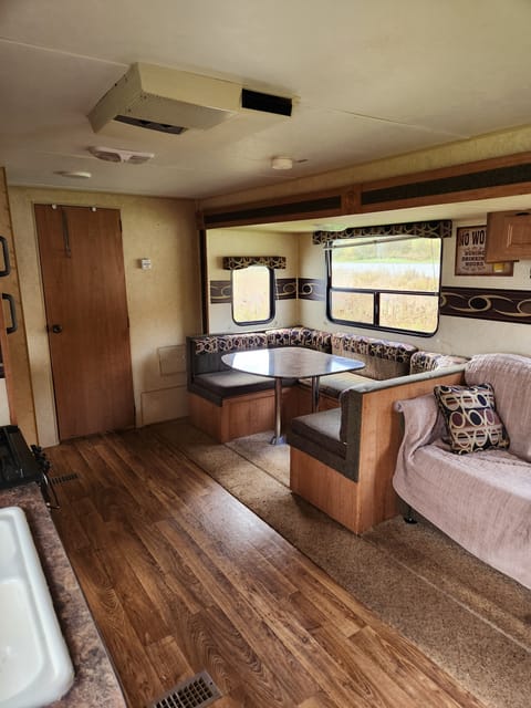 2013 Skyline Weekender Towable trailer in Magog