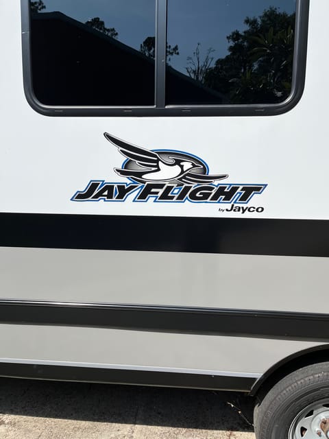 2022 Jayco Jay Flight SLX Ziehbarer Anhänger in DeLand
