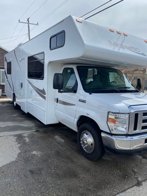 2018 Thor Majestic Véhicule routier in West Valley City