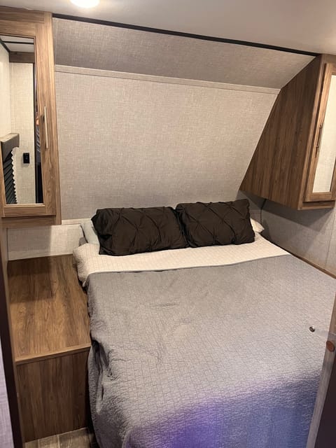 Flathead Zinger Bunk House Towable trailer in Columbia Falls