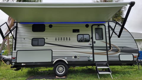 Premier Rentals 2022 Forest River Aurora 18BHS Towable trailer in Lehigh Acres