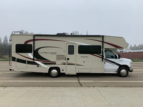 2020 Coachmen - Great For Family Getaways Drivable vehicle in Fresno