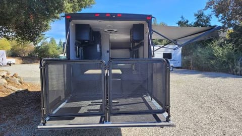 Forest River Cherokee Wolf Pup 18RJB Towable trailer in Moreno Valley