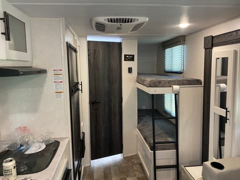 2021 Forest River R-Pod Towable trailer in Waxahachie