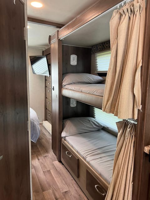 2019 Jayco Redhawk Drivable vehicle in Sunrise