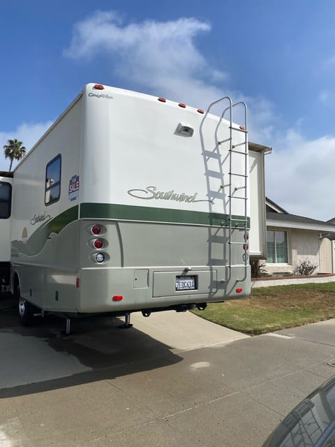 2003 Family friendly  Southwind Motorhome Drivable vehicle in Goleta