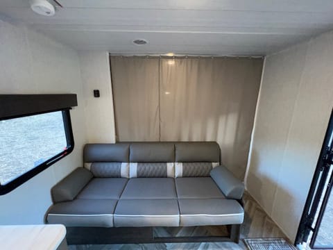 EVO 268BH #4 Towable trailer in Goleta