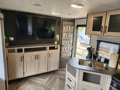 Watts Family 2022 Prowler Towable trailer in Oxnard