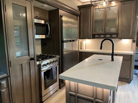 2021 Grand Design Solitude Towable trailer in Twin Lake