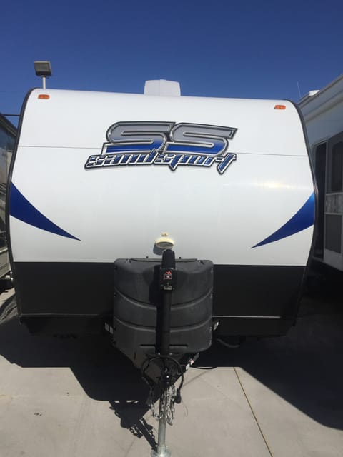 2015 Pacific Coachworks Sandsport Metal X Toy Hauler Towable trailer in North Las Vegas