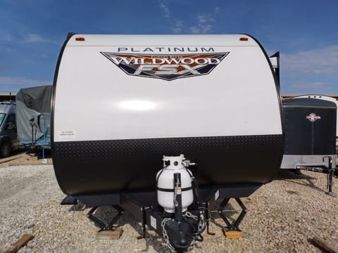 2022 Wildwood FSX with Solar Panel Towable trailer in Denton