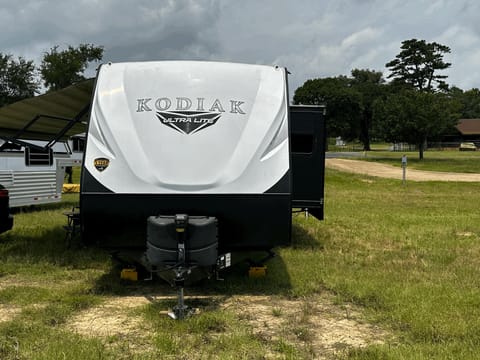 2019 Dutchmen Kodiak Ultra Lite Towable trailer in Tyler