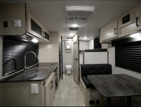 •Zephyr•  2022 Apex Nano Towable trailer in Merced