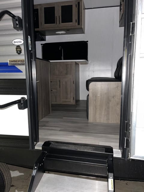 2022 Pioneer BH250 Towable trailer in Citrus Park