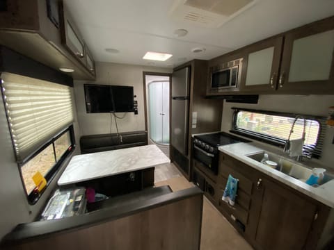 2021 East to West Della Terra Towable trailer in Niceville